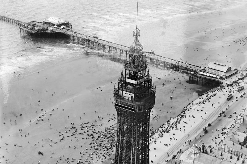 Blackpool Tower and Pier, Blackpool, 1920