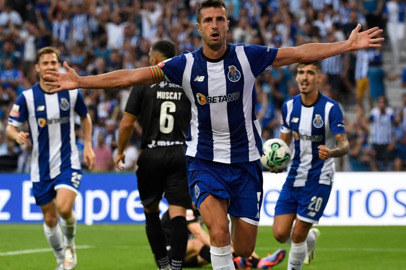 Another Porto star out with a cruciate ligament problem, Ivan Marcano has been ruled out until May. 