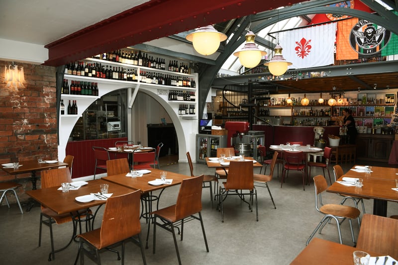 Italian restaurant Stuzzi, located on Merrion Street, is open this Mother's Day and is accepting bookings via its website.