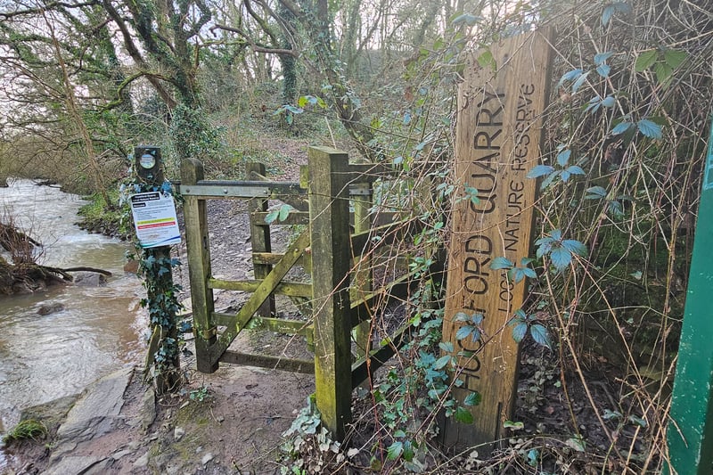 If travelling from the centre, the Y1 and Y2 South Glos Lynx leave visitors about a 19-minute walk from this entrance and the M3 Metrobus about a 29-minute walk away.