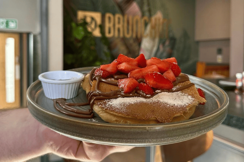 Brunchin' is a popular cafe in the city centre, with a range of sweet and savoury breakfast dishes available. Breakfast is served all day, with options such as vegan pancakes, French toast and Belgian waffles. I love the  pancakes so much I've eaten them more times than I'd like to admit.