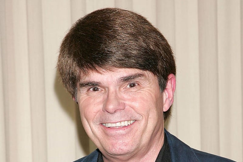 Spanning the genres of horror, fantasty, science fiction and mystery, American author Dean Koontz has published over 105 novels, selling in excess of 450 million copies and earning himself around $200 million.