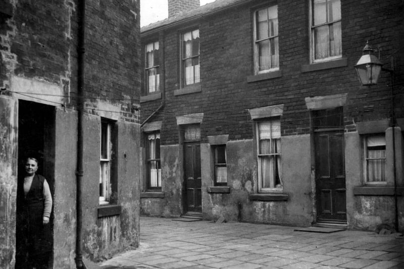 Bonny Street at the turn of the century