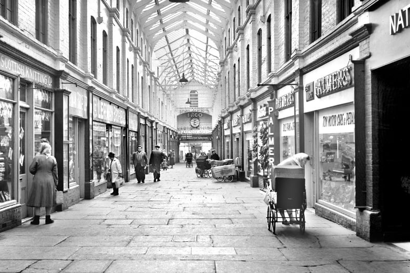 Palmers Arcade. A shopping haven for lovers of knitting, toys, furniture and plenty more besides.
This photo takes us back to November 1960.