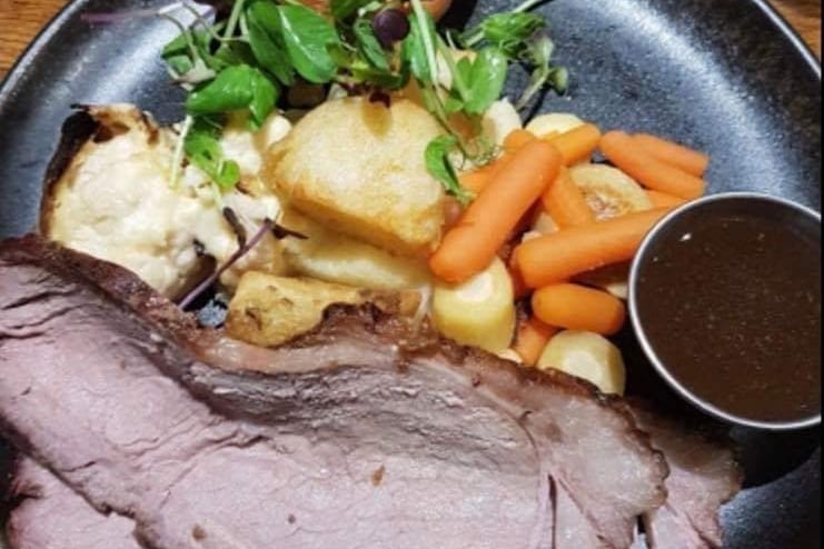 The Juniperlea Inn in Pathhead scored an average rating of 4.5 out of 5 based on 495 TripAdvisor reviews. Pictured above is their Sunday lunch offering.