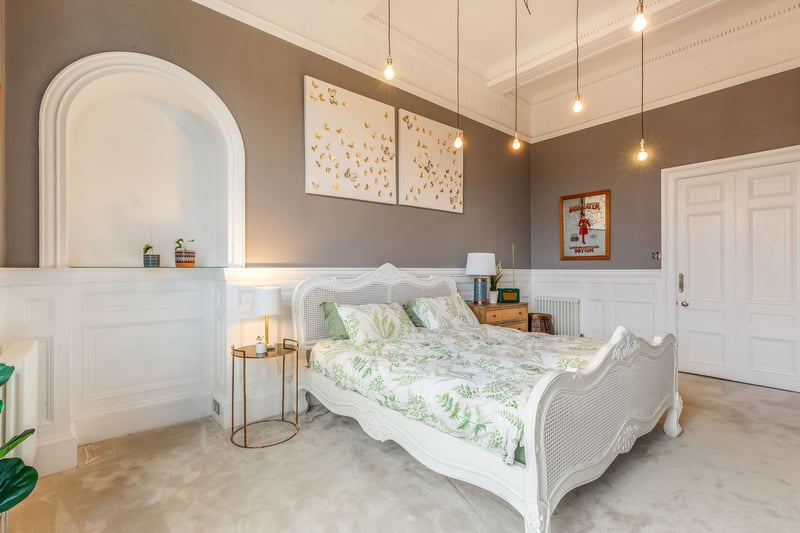 Interior: Victorian features abound throughout the host building, and the apartment has been brought up to an excellent contemporary standard in its sleek kitchen, dual-aspect lounge, and sizable double bedroom.