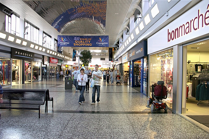 Crossgates Shopping Centre was celebrating it's 40th anniversary in September 2007.
