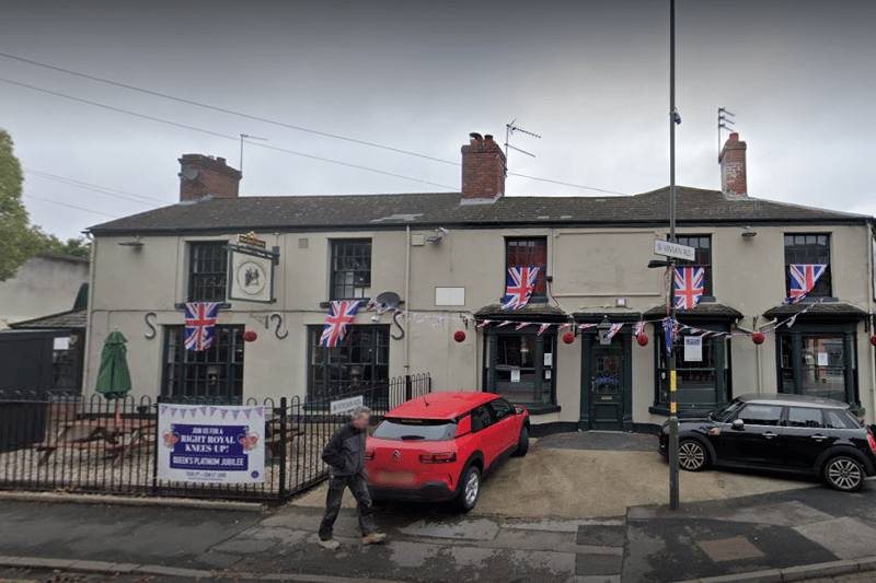 Another traditional boozer, the New Inn is a community favourite serving classic pub grub and real ales. It currently has a 4.1 rating from 606 Google reviews. One review read: "Great pub and the bar staff excellent would recommend any time."