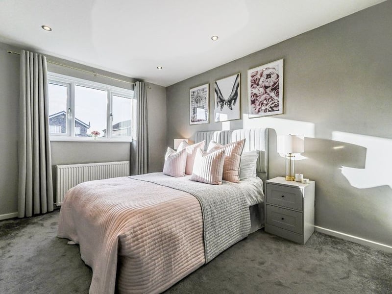 Here are three enviable bedrooms.