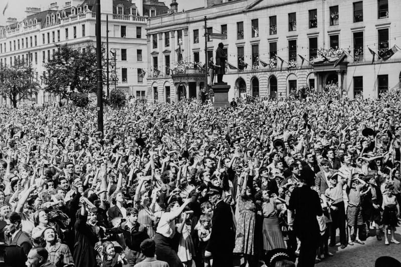 A crowd gathered in George Square to see Queen Elizabeth II and the Duke of Edinburgh during their visit to Glasgow, Scotland, 27th June 1953. This is the third day of the Royal couple's State Visit to Scotland.