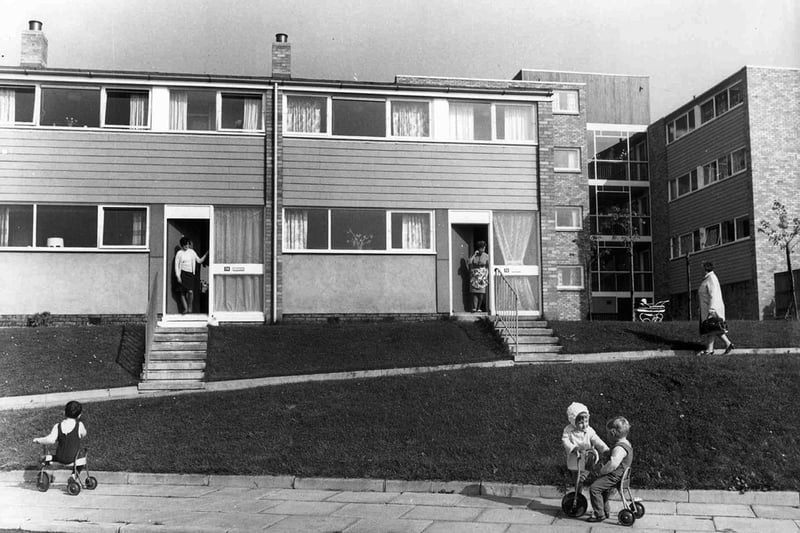 Westwood IX House Types pictured in July 1969. In the same year, the 17,000th family moved to East Kilbride. 