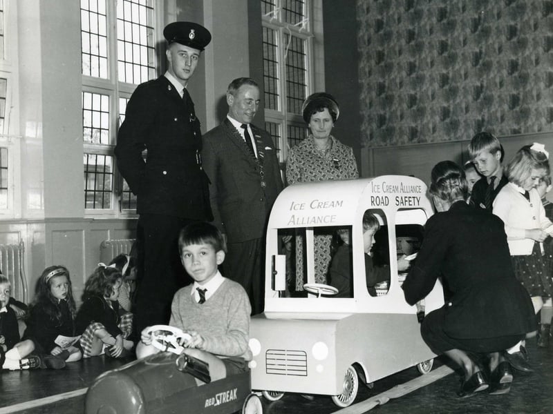 Road safety taught to kids at Rosecare School 