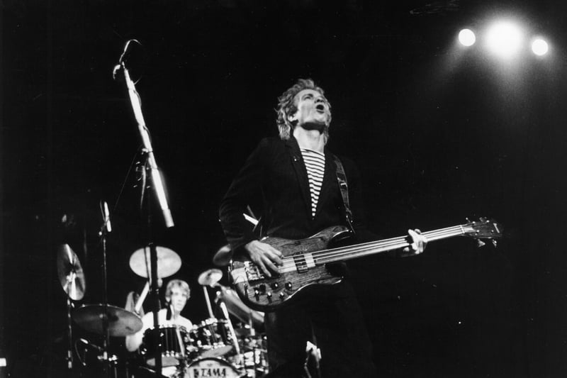 On their The Police Around the World Tour, the band played live at Strathclyde University on 9 December 1978. 
