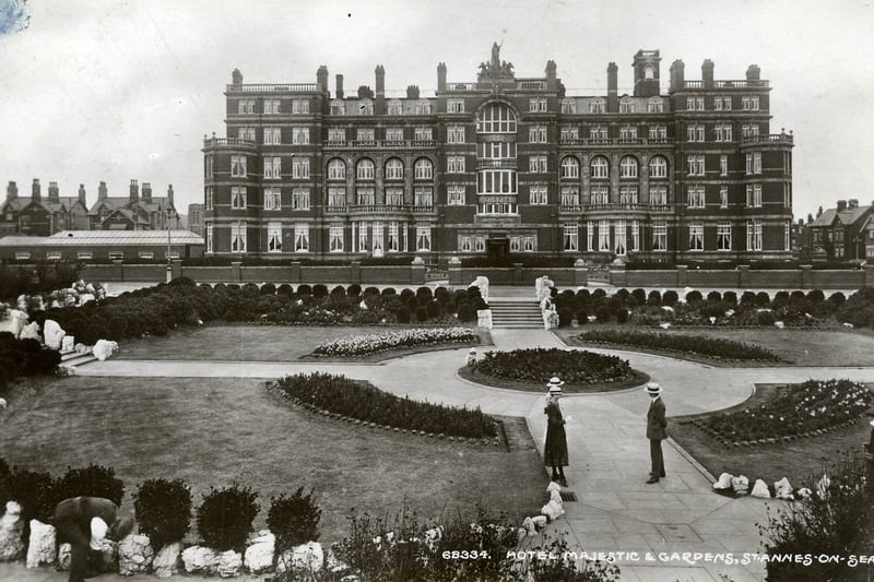 Hotel Majestic and gardens, St Annes, 1925
