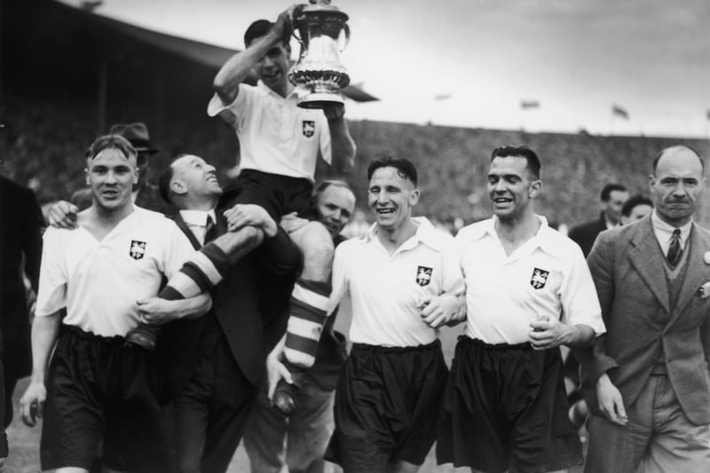 Preston's last FA Cup triumph came in 1938 when they defeated Huddersfield 1-0.