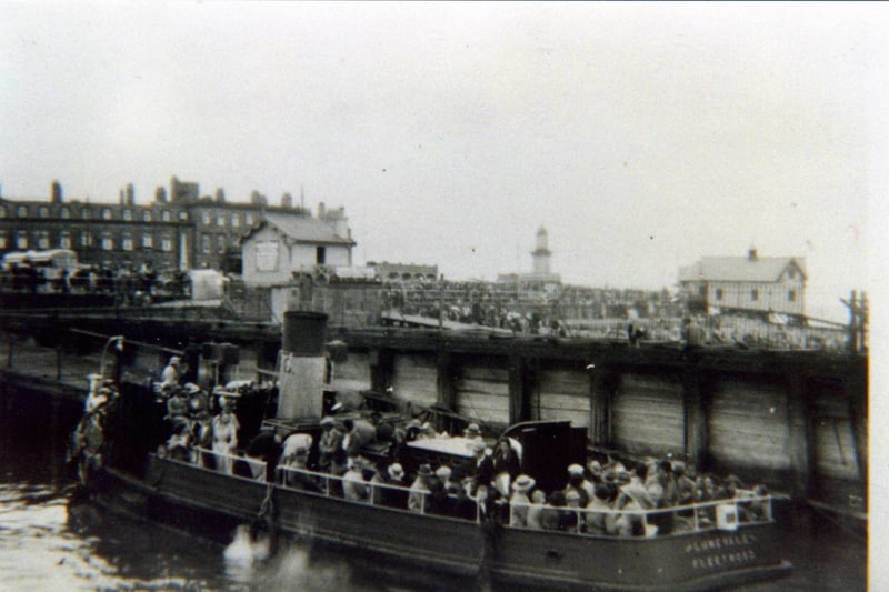 Fleetwood to Knott End Ferry
1925 