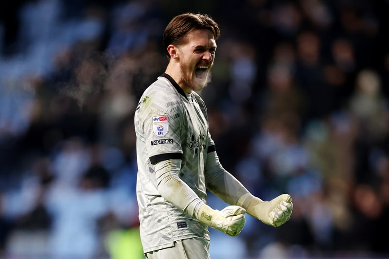Another clean sheet in the bag last time out, he'll be fit and fired up for Monday no doubt.