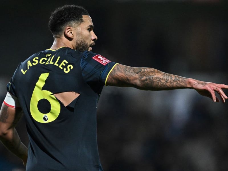 Booked against Wolves, Bournemouth, Chelsea and Tottenham Hotspur. Injured for the rest of the season