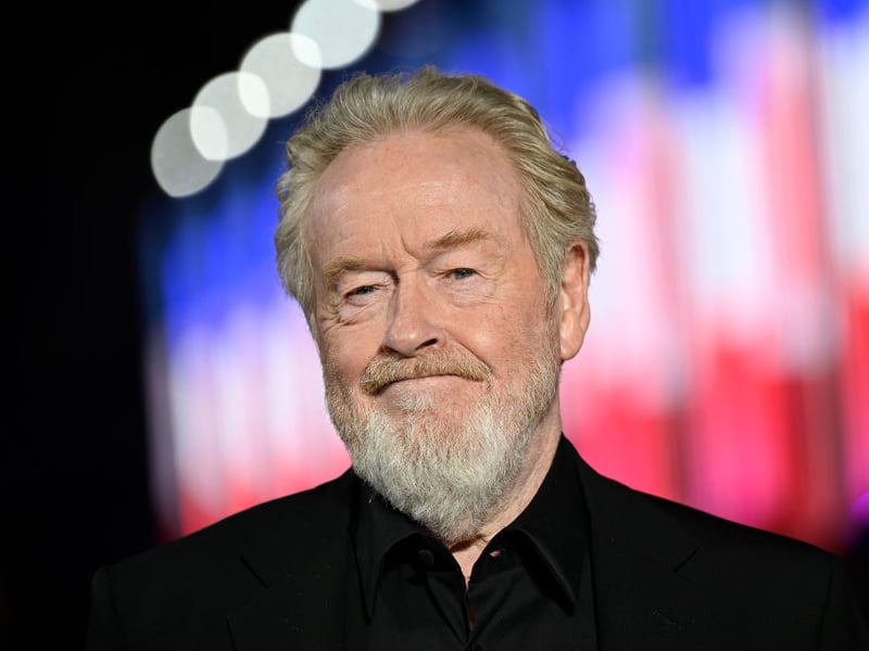 English filmmaker Ridley Scott first found fame as the director of Alien and has gone on to enjoy a glittering career with a string of hit science fiction, crime and historical dramas. It's earned him a fortune of approximately $400 million.