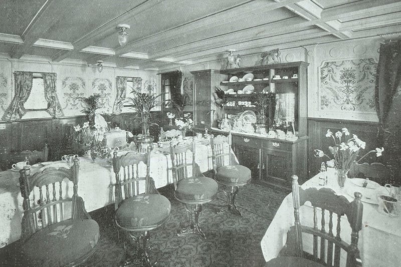 Here's a glimpse inside the first class tearoom of the RMS Viper. The steamer sailed the Ardrossan-Belfast route between 1906 and 1914. 