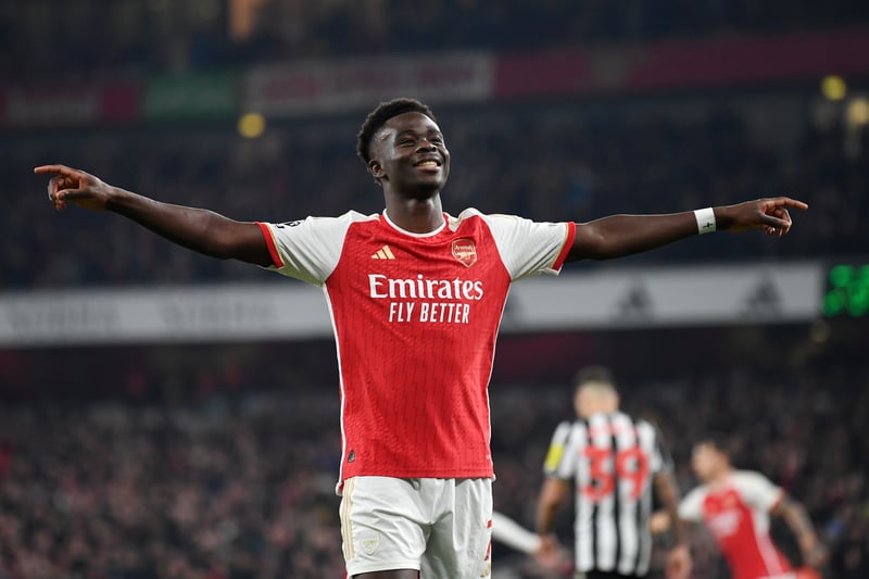 Arsenal star Bukayo Saka earns a reported £195,000 a week and an estimated £10.14m on an annual basis.