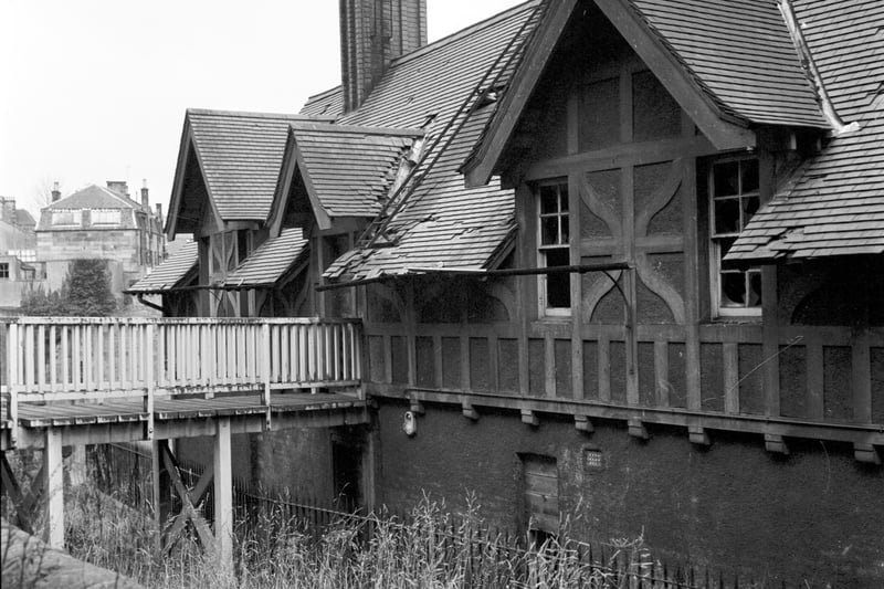 Detail of one of the Hawthorn buildings at Edinburgh's Dean Village in December 1974.