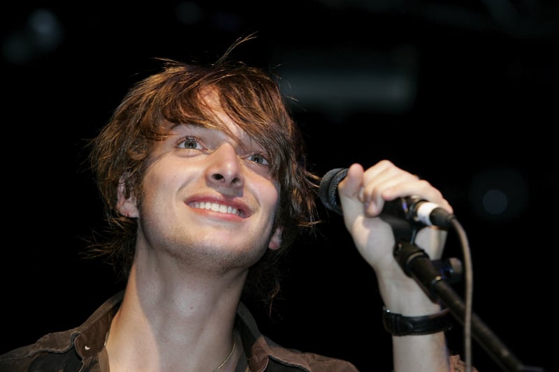 Paolo Nutini made one of his earliest appearances in Glasgow at The Garage in July 2006 with the singer recording a live version of "Caledonia". 