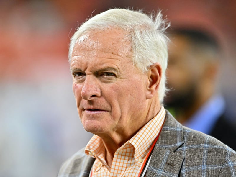 Haslam and his wife purchased a stake in the Milwaukee Bucks from Marc Lasry, making them co-owners of the team with Wes Edens and Jamie Dinan. He has a reported net worth of $4b alone.