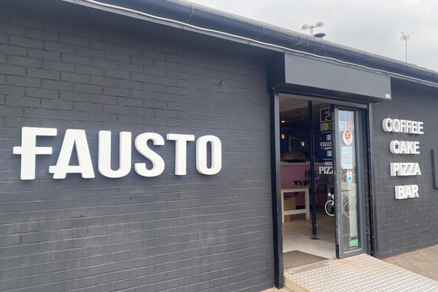 A popular spot for cyclists completing the C2C route, Fausto offers high energy foods and cuppas with a view of Roker Pier. It’s also a great spot to pick up beers from local breweries, such as North Pier Brew Co and Vaux. It also has its own on site pizzeria, Fausto Pizza, 