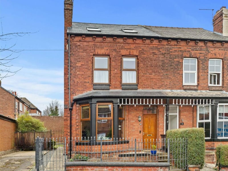 A four bedroom home with great kerb appeal is on the market listed with Tom Donnelly at eXp UK.