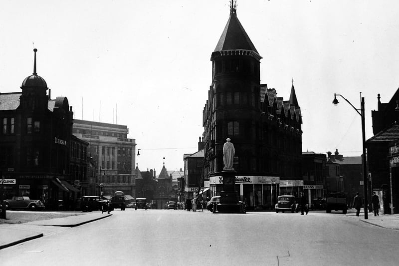 The Marsden Monument in Leeds city centre pictured in June 1949.