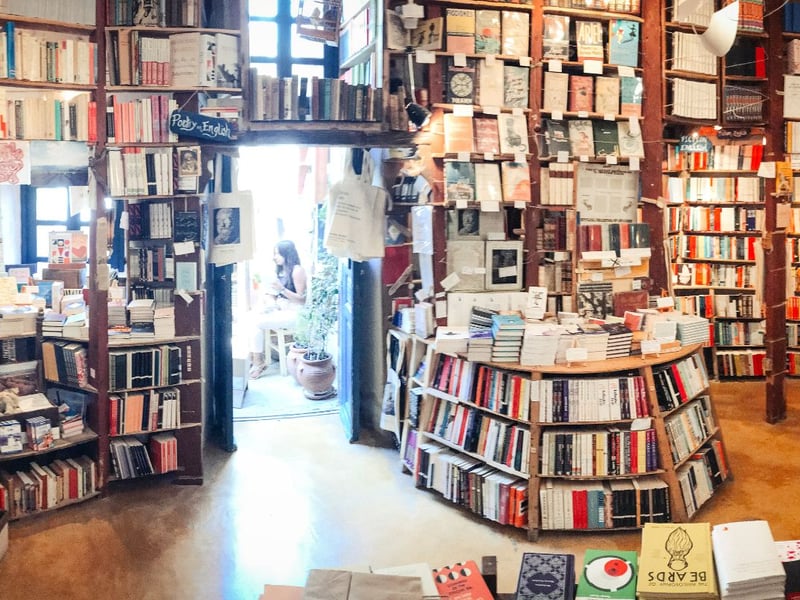 Located in the town of Oia on the Greek island on Santorini - where tourists flock every evening to witness incredible sunsets - Atlantis Books is housed in one of the islands famous whitewashed buildings.