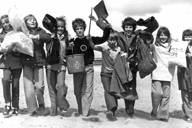 Pupils from Ridgeway Junior School began the mammoth task of cleaning up Shields beaches in this 1978 photo