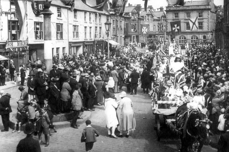 Poulton market place club day, 1920