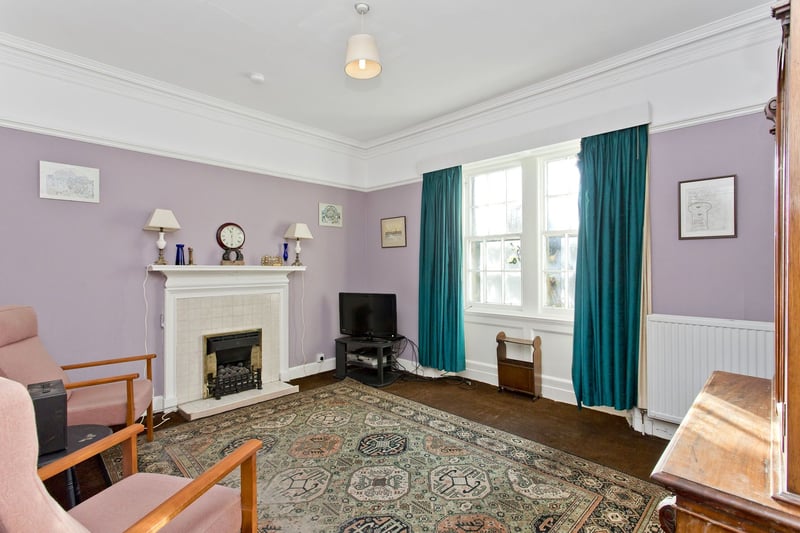 Another good-sized ground floor reception room in this grand Torphichen property.