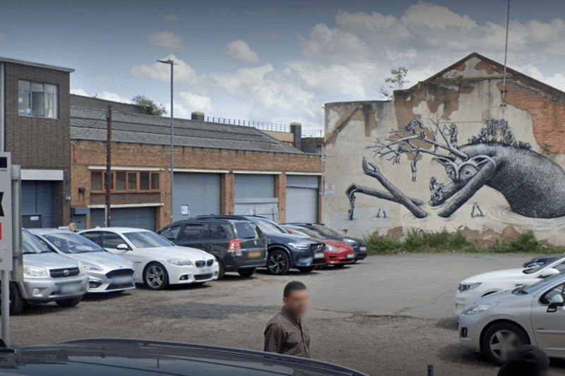 Birmingham’s car parks and disused buildings often serve as canvases for street artists. These unconventional spaces become platforms for self-expression, where vibrant colours and thought-provoking designs come to life. Keep an eye out for unexpected art in these urban nooks.