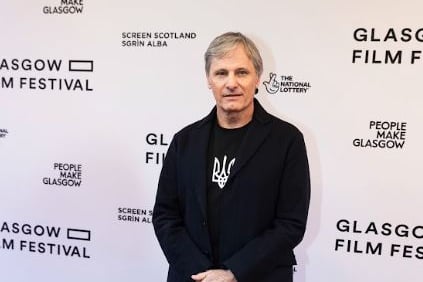 Lord of the Rings star Viggo Mortensen also appeared on the red carpet on Rose Street for the UK premiere of The Dead Don't Hurt. 