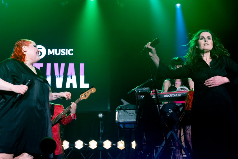 Beth Ditto performs with surprise guest Alison Moyet at the BBC Radio 6 Music Festival at Manchester's Victoria Warehouse 2024. Credit: BBC Radio 6 Music Festival