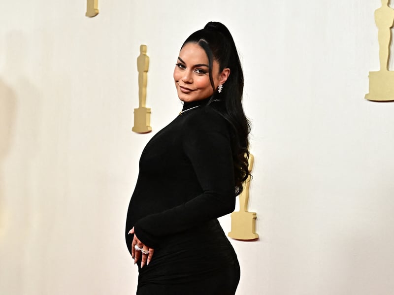  Vanessa Hudgens confirmed her pregnancy on the 2024 Oscars red carpet while co-hosting American outlet ABC’s countdown to the awards. 
