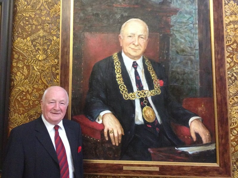 Former Lord Provost of Glasgow Alex Mosson was brought up in Anderston with him going on to represent the area as a councillor in 1984.
