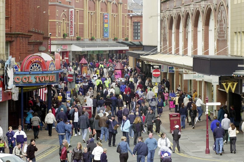 Easter Bank Holiday crowds. Can you remember the town centre like this?