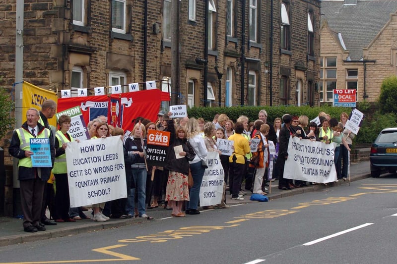 Protests outside Fountain Primary in June 2007 over plans to close the school.