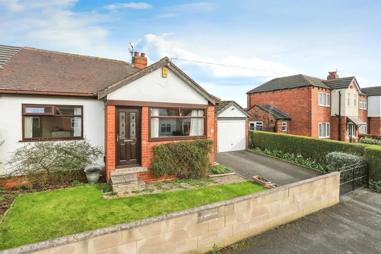 A well proportioned two bedroom bungalow just a short walk from Temple Newsam is on the market.