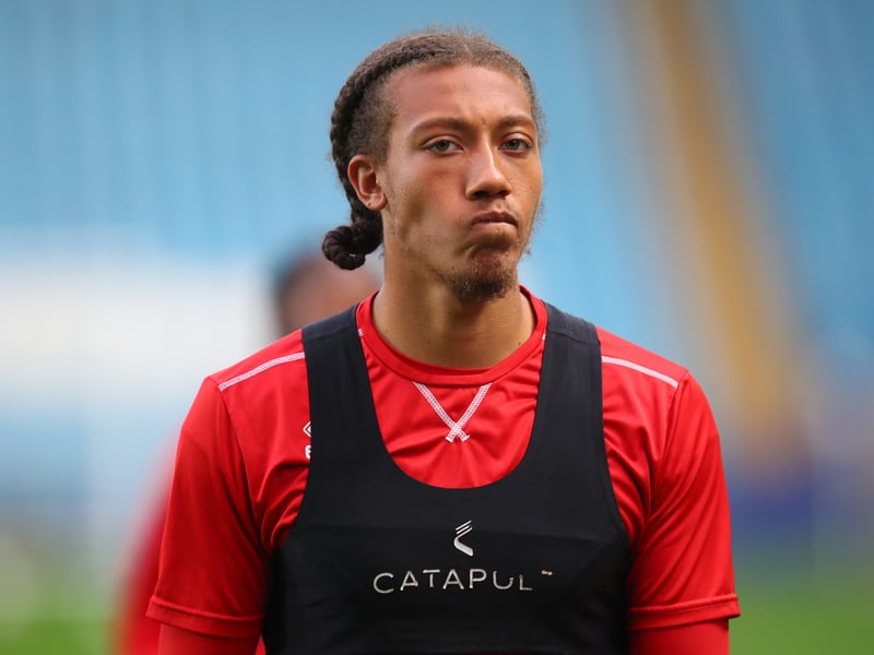 At Chelsea until 16, Williams moved to United after his release from Stamford Bridge but left the Blades last summer and subsequently signed for Isthmian League South Central Division outfit Leatherhead