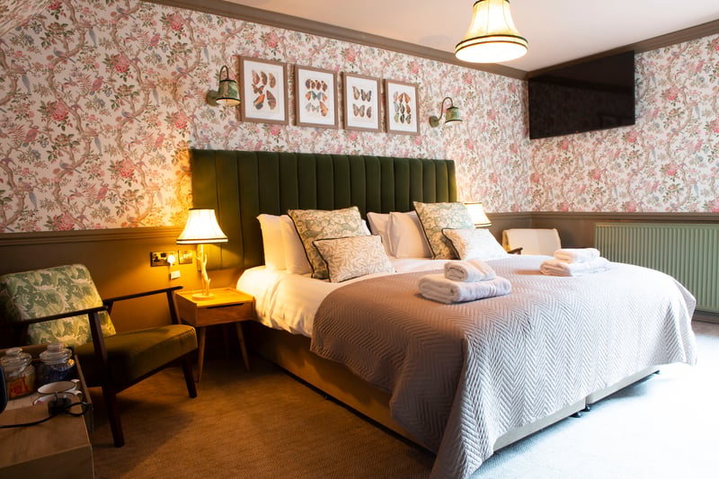 Five en-suite bedrooms have been restored, featuring all-new furniture, carpets, and decorations. Each room has been furnished to create a relaxing atmosphere and a tranquil retreat for guests to enjoy after a country walk and food.
