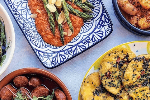 El Buen Gusto is Harborne's only Spanish restaurant. It's run by Amy Morris and her Spanish partner Miguel.
It's the place to visit if you fancy some authentic tapas. They also serve vegetarian dishes