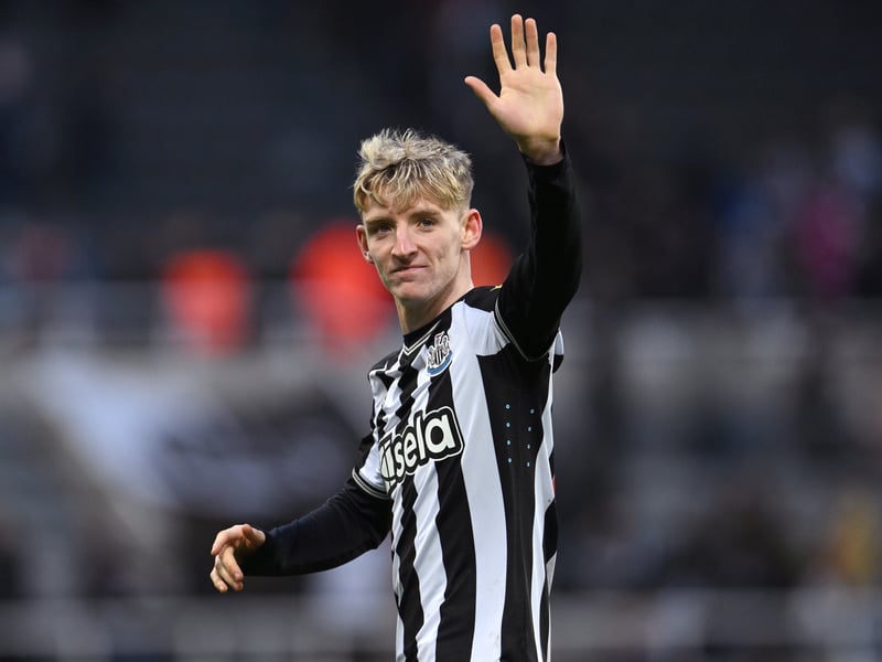 Missed two matchs all season for Newcastle United and both have been down to suspension. Sent off for two yellow cards against West Ham. The red card meant he remained on eight yellow cards rather than 10 but he has since picked up another booking.