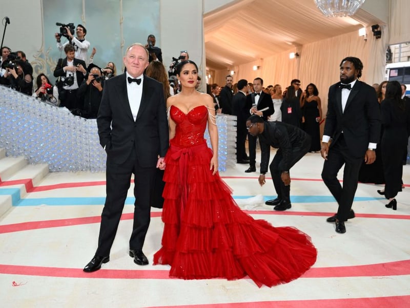 Mexican actress Salma Hayek married CEO of luxury goods company Francois-Henri Pinault in 2009. His company, founded by his father, own a string of moneyspinning brands including Gucci, Balenciaga, Yves Saint Laurent and Alexander McQueen. Combined with Hayek's successful Hollywood career, the couple boast a fortune of around $7.1 billion.