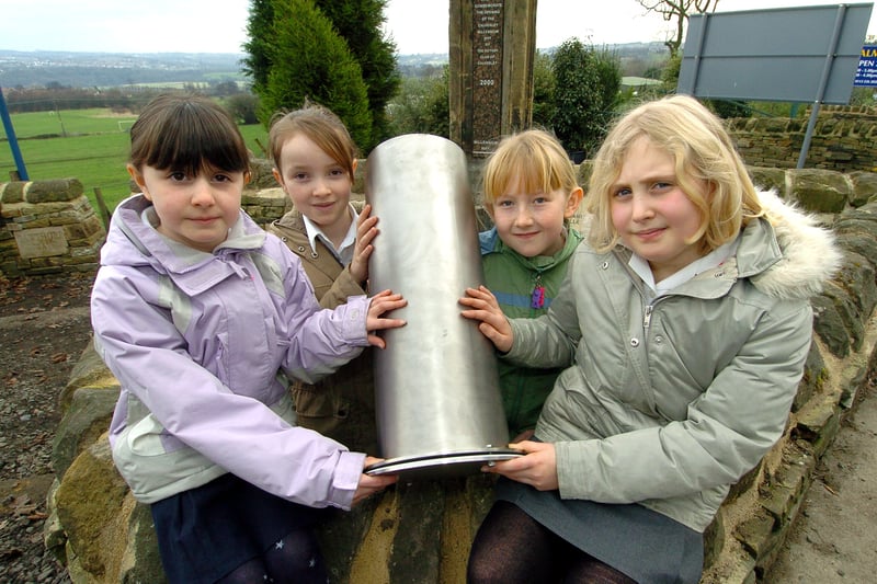 Pupils from Calverley Parkside and Calverley C of E Primary with a time capsule that was to be buried at the Calverley Monument in February 2005.