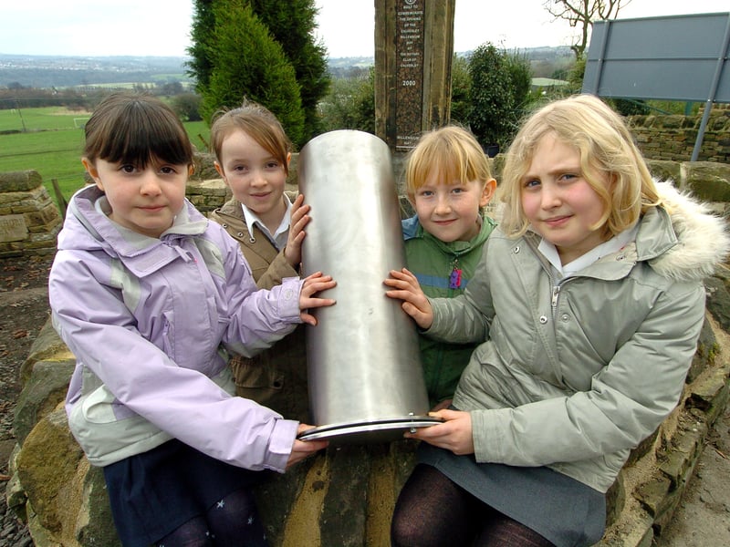 Pupils from Calverley Parkside and Calverley C of E Primary with a time capsule that was to be buried at the Calverley Monument in February 2005.